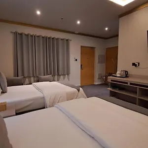 https://daraysh-resort.sharjah-hotels.com